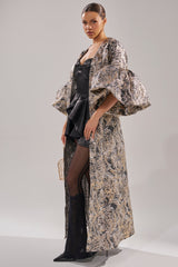 METALLIC PUFF SLEEVE BROCADE DUSTER IN SILVER