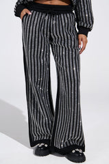 SPARKLE QUEEN WIDE LEG JOGGER