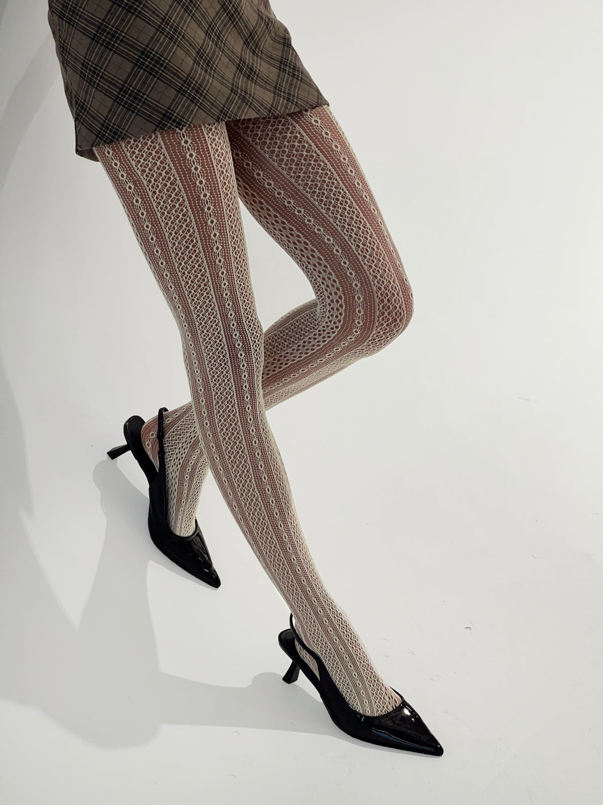 Vaugn Lace Stocking Cream