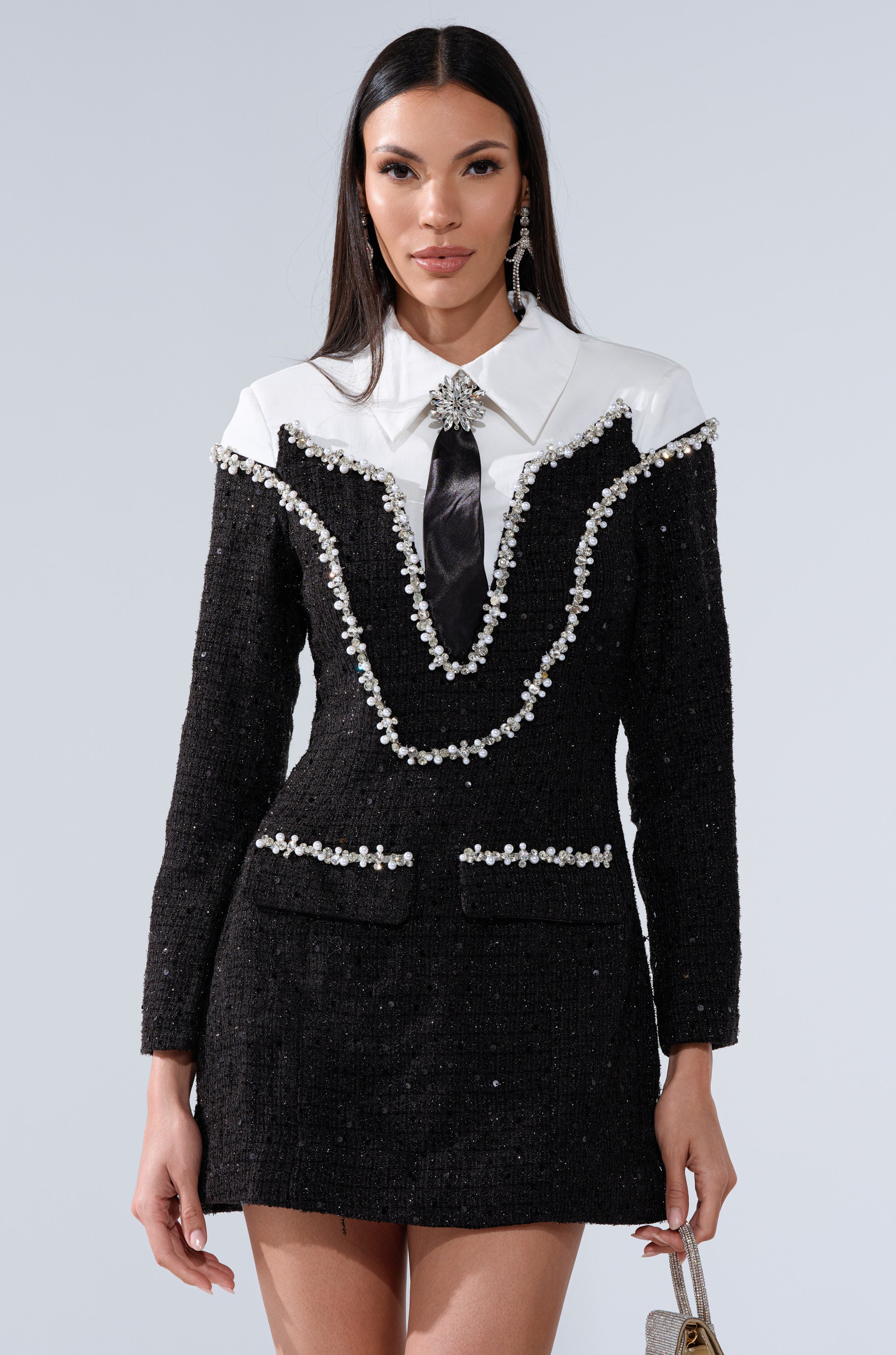 HIGH CLASS MINI DRESS WITH A TIE