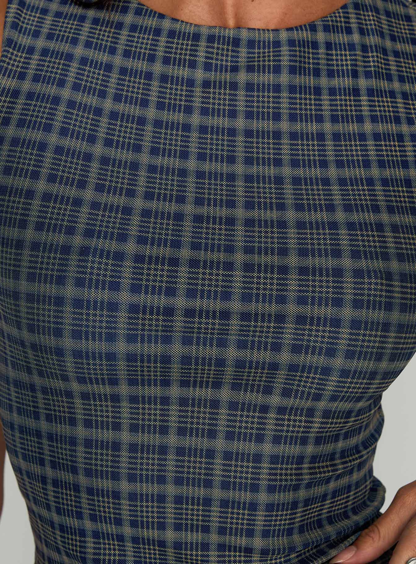 Your Main One Top Navy Check