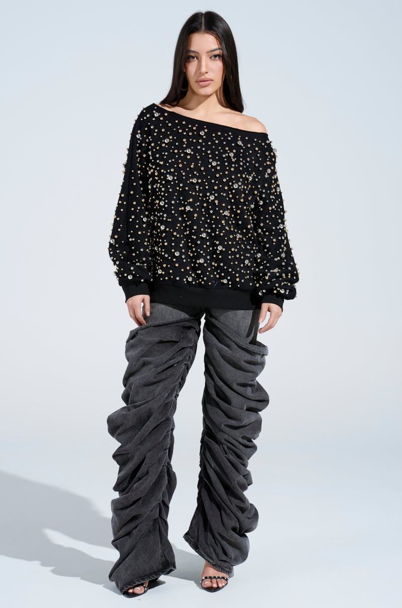 IN THE AIR OFF THE SHOULDER SWEATSHIRT