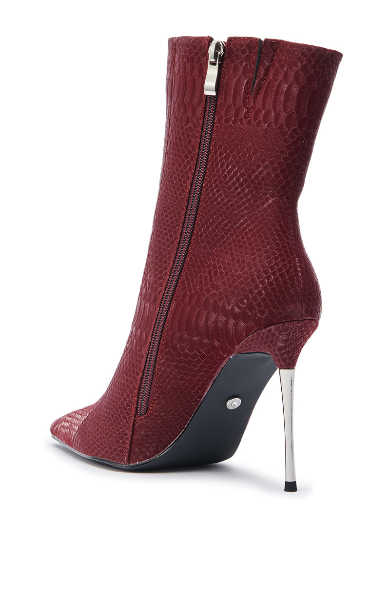 AZALEA WANG CALEAN BURGUNDY BOOTIE