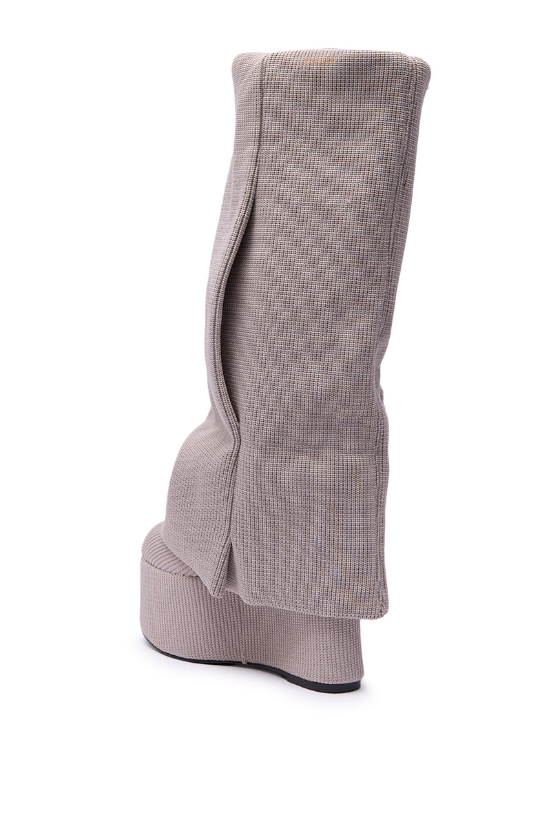 AZALEA WANG FRANKEYE BEIGE FLATFORM BOOT