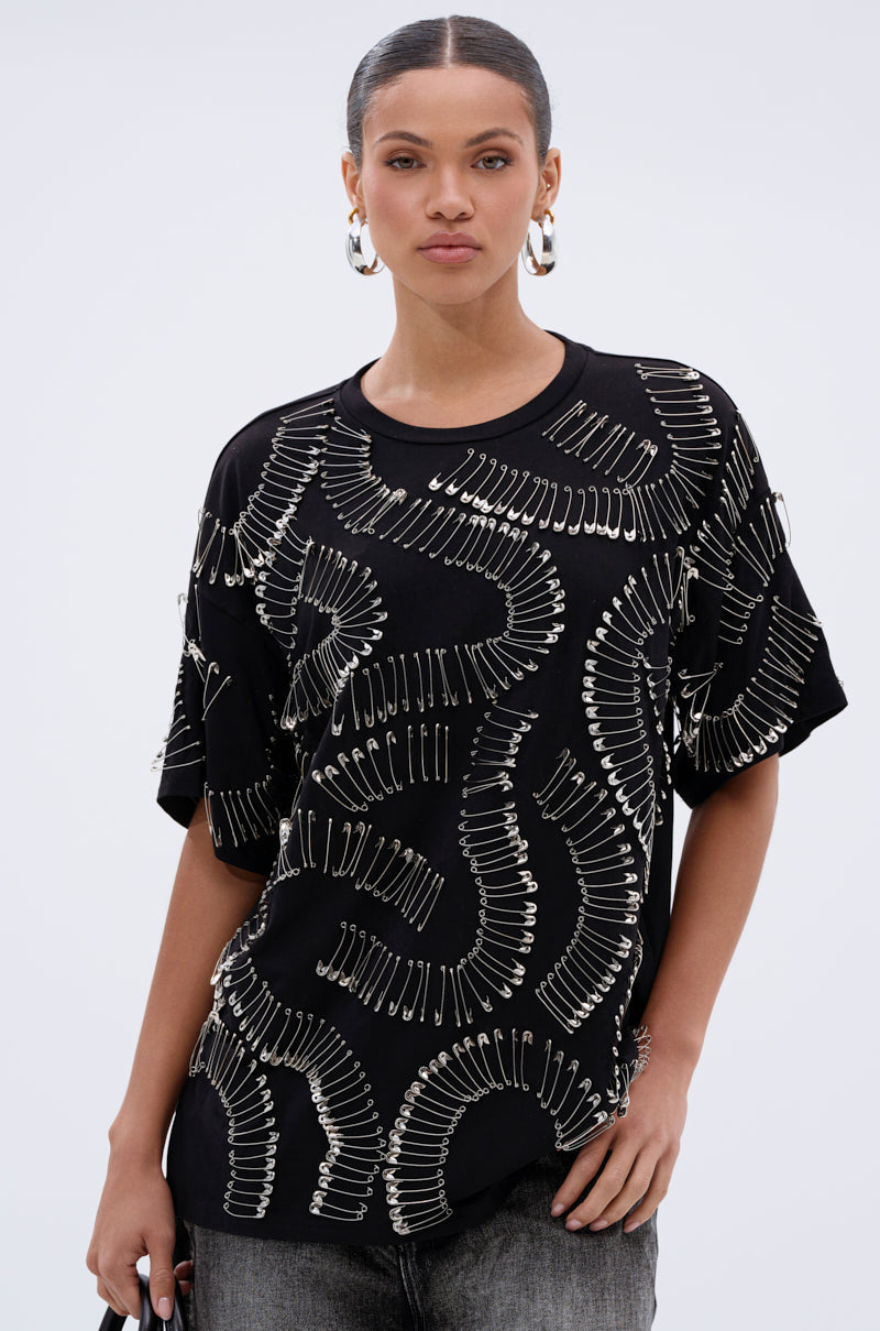 SAFE AND SOUND OVERSIZED TEE