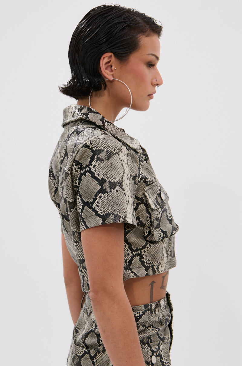 VENOM CROPPED LEATHER BUTTON DOWN