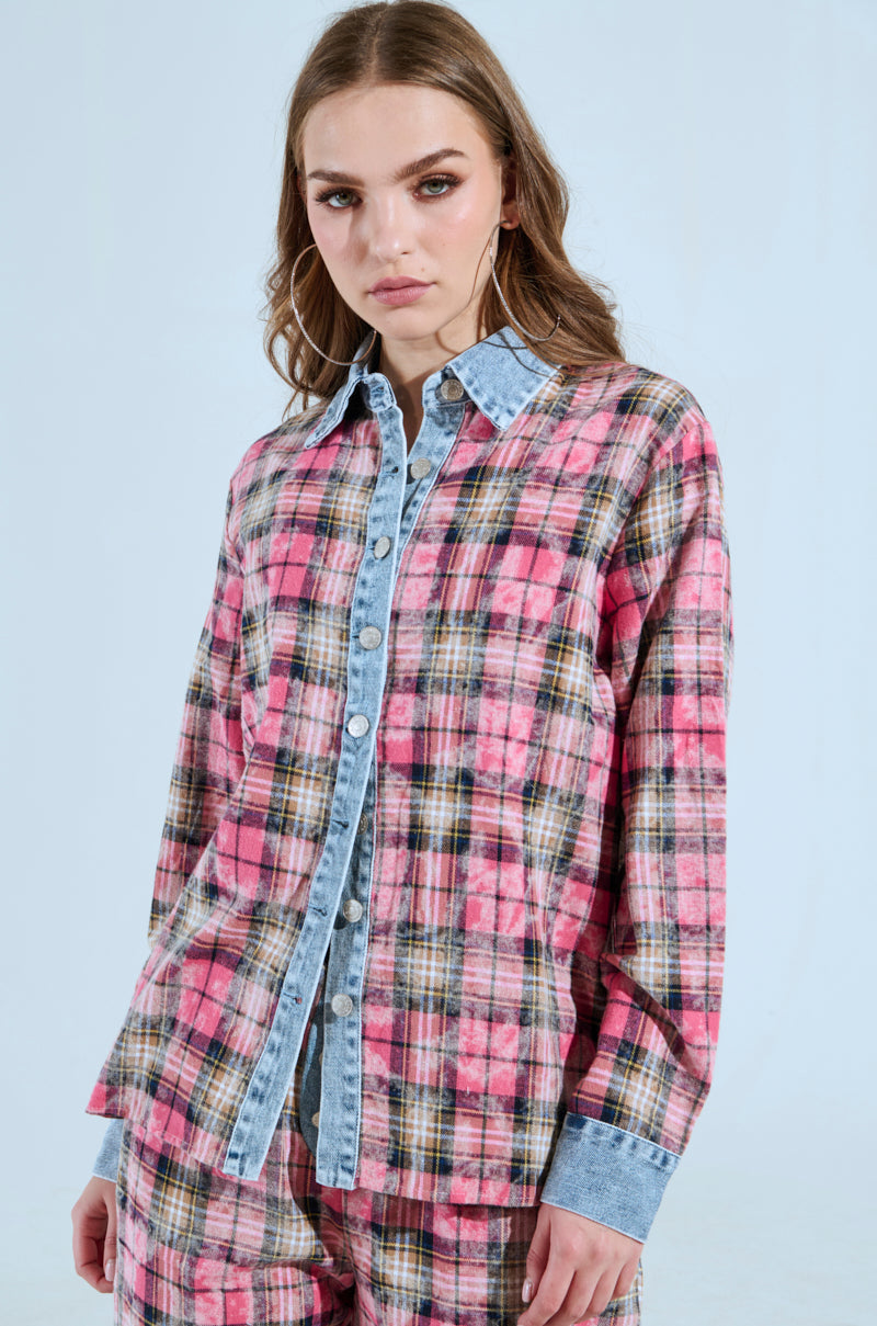 THE ONE BUTTON DOWN TOP