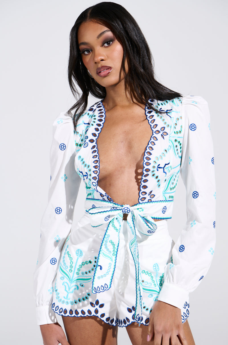 SUNSHINE GIRL TIE FRONT TOP