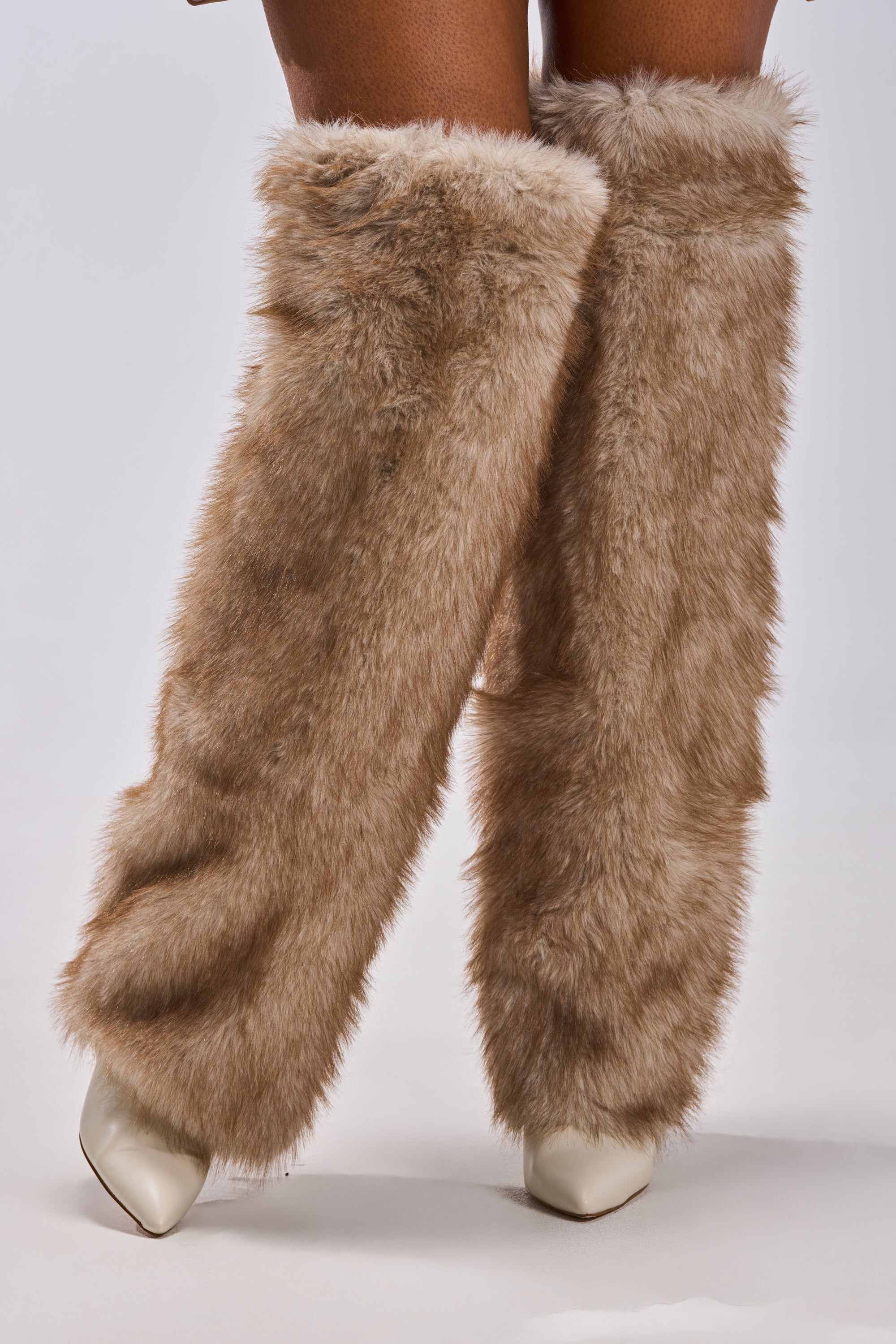 AZALEA WANG LAGANN BONE THIGH HIGH FUR LUXE BOOT