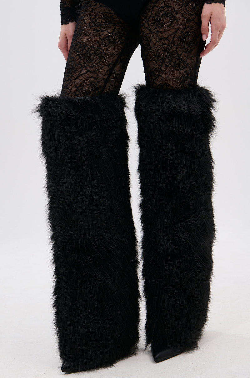 AZALEA WANG LANGLEYE BLACK THIGH HIGH FUR LUXE BOOT