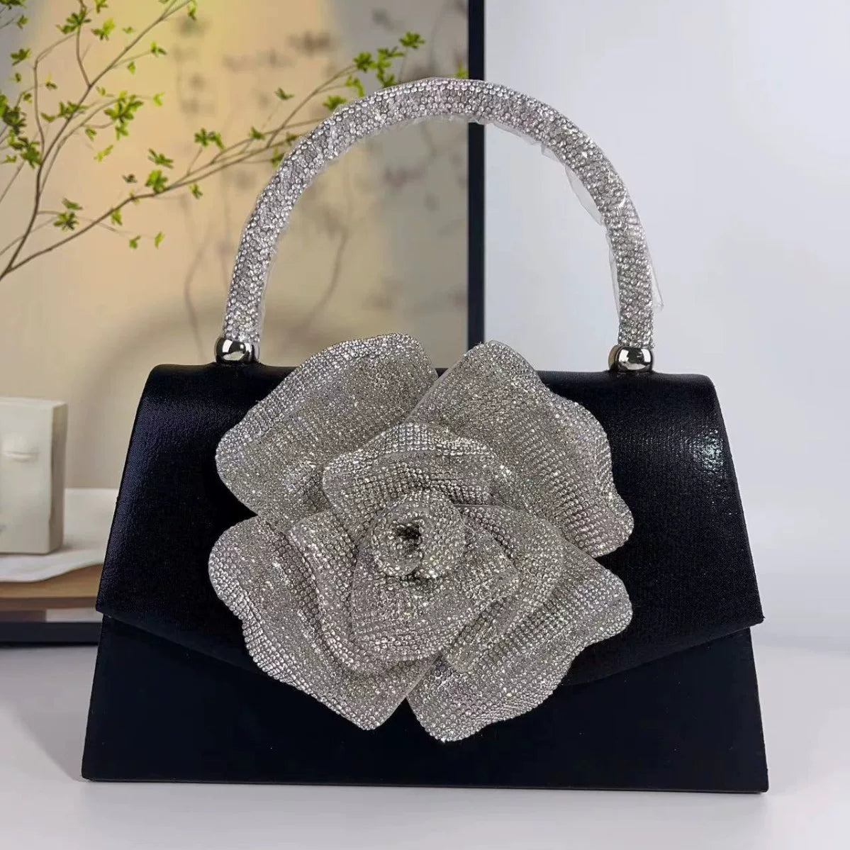 European and American Style Diamond Rose Handbag - Elegant Evening Bag with Crystal Detailing