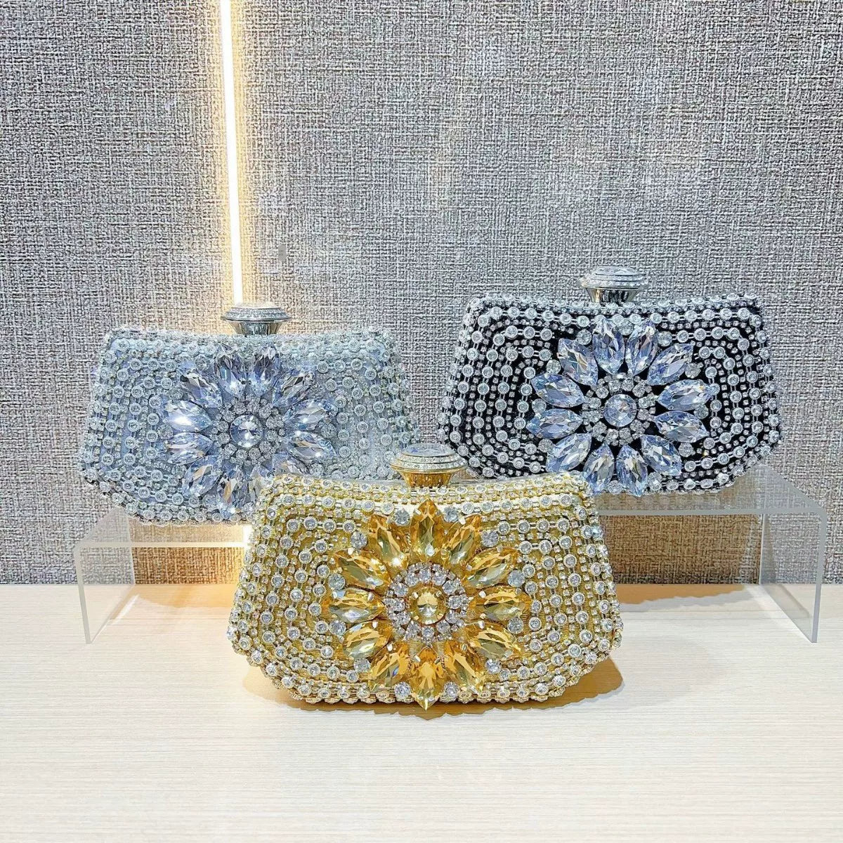 Diamond-Encrusted Handbag – Full-Diamond Fashion Dress Bag for Banquet and Dinner Events
