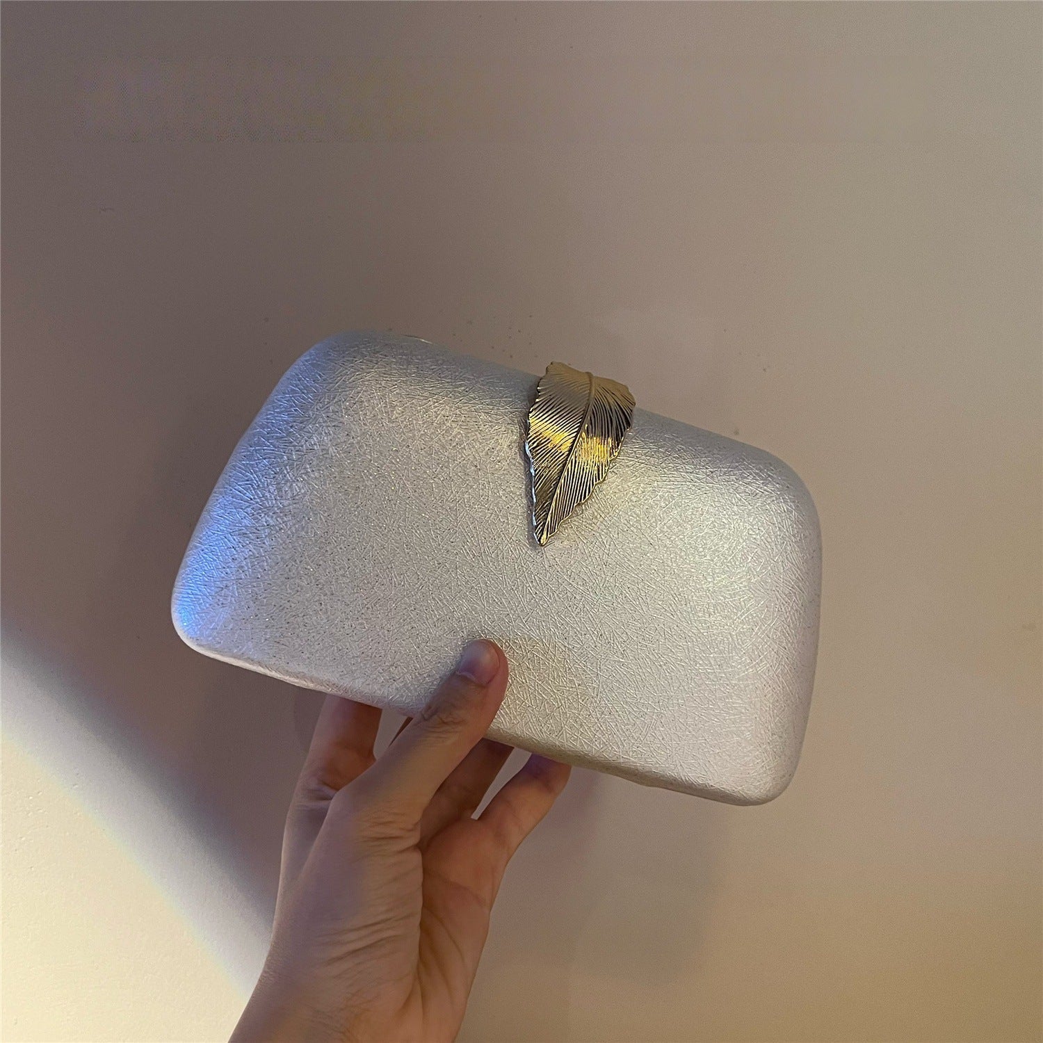 Elegant Evening Clutch Bag for Dinner Party and Banquet, Perfect for Cheongsam and Evening Dresses
