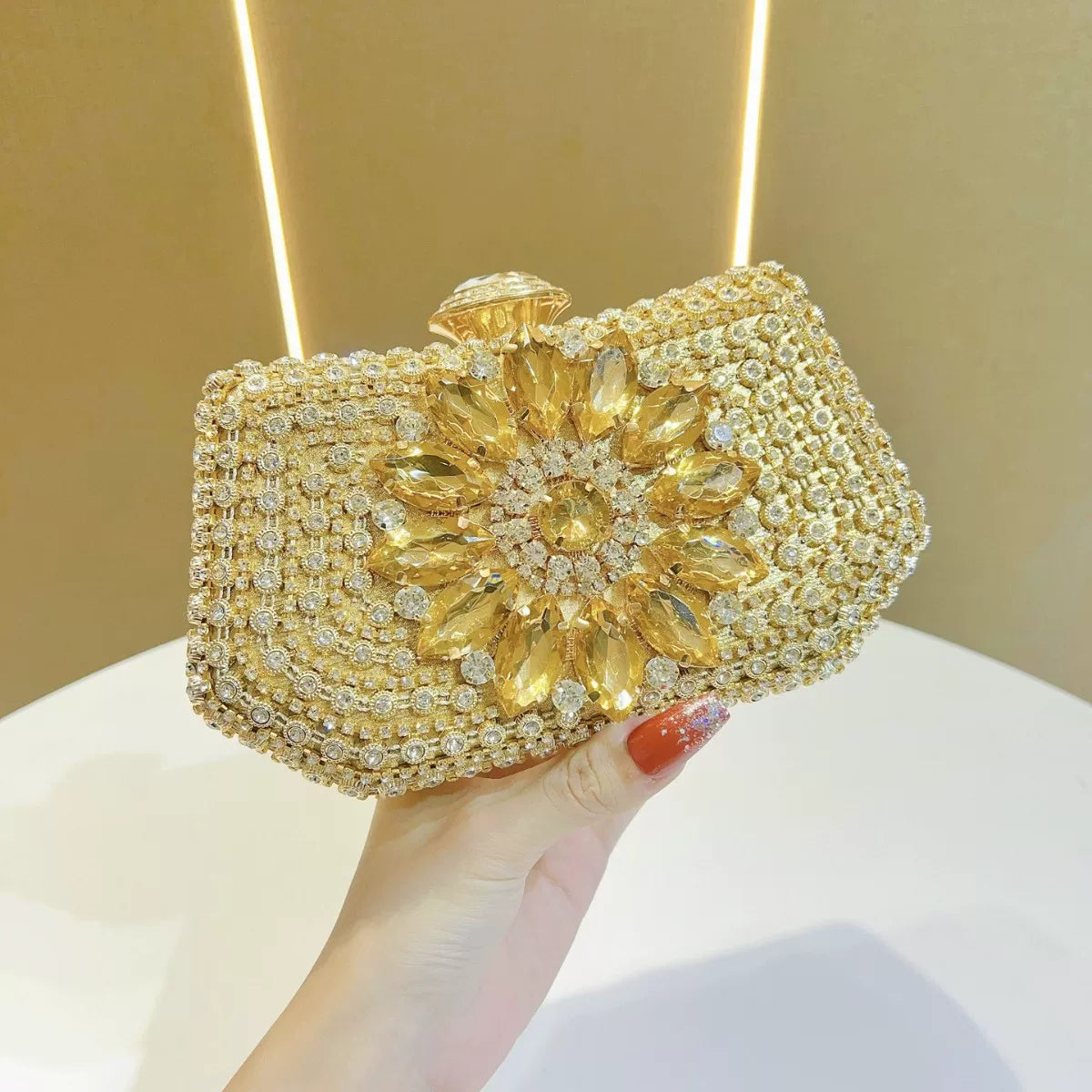 Diamond-Encrusted Handbag – Full-Diamond Fashion Dress Bag for Banquet and Dinner Events