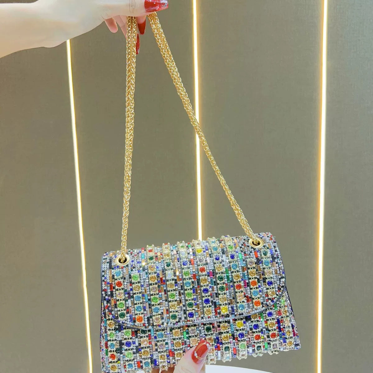 European and American High-End Diamond-Encrusted Small Square Evening Bag – Chain Shoulder and Crossbody Armpit Bag