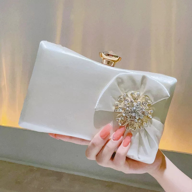 Elegant Diamond-Encrusted Evening Clutch Bag – Retro Fairy Small Shoulder Bag for Ladies