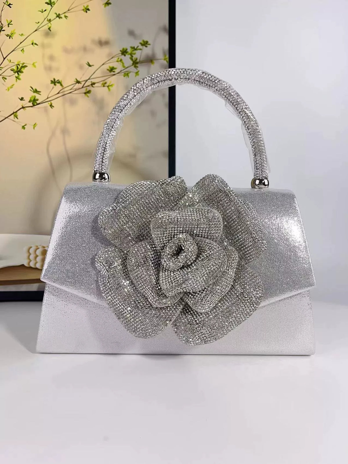 European and American Style Diamond Rose Handbag - Elegant Evening Bag with Crystal Detailing
