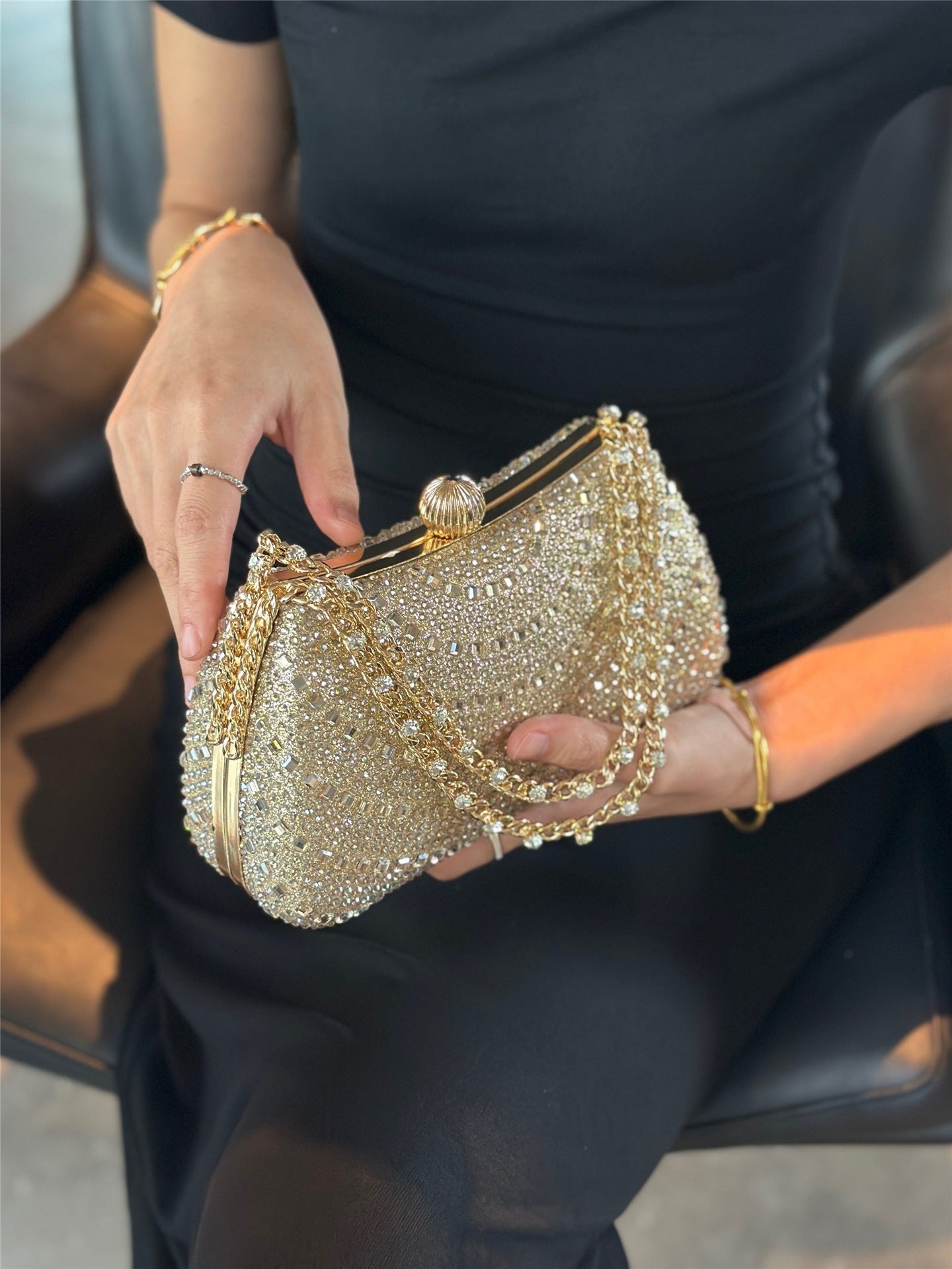 Diamond-Detail Handheld Bridal Clutch for Wedding, Dinner, and Banquet