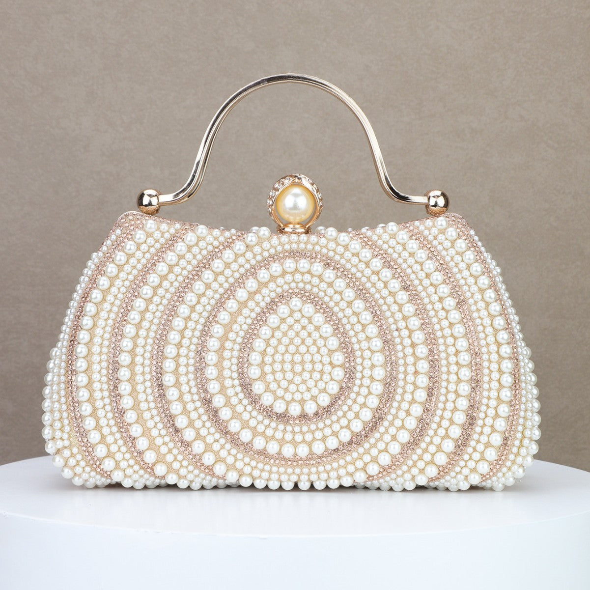 Light Luxury Pearl Evening Handbag with Diamond Detail and Crossbody Strap