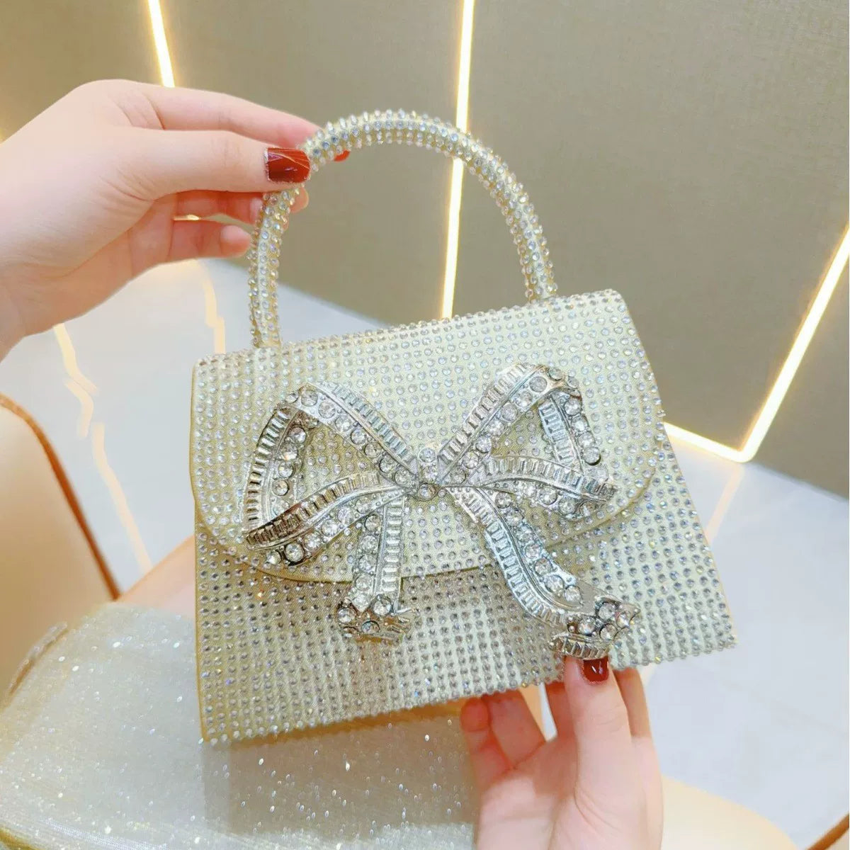 Rhinestone Bow Evening Bag for Women – Chain Strap Shoulder & Crossbody Handbag