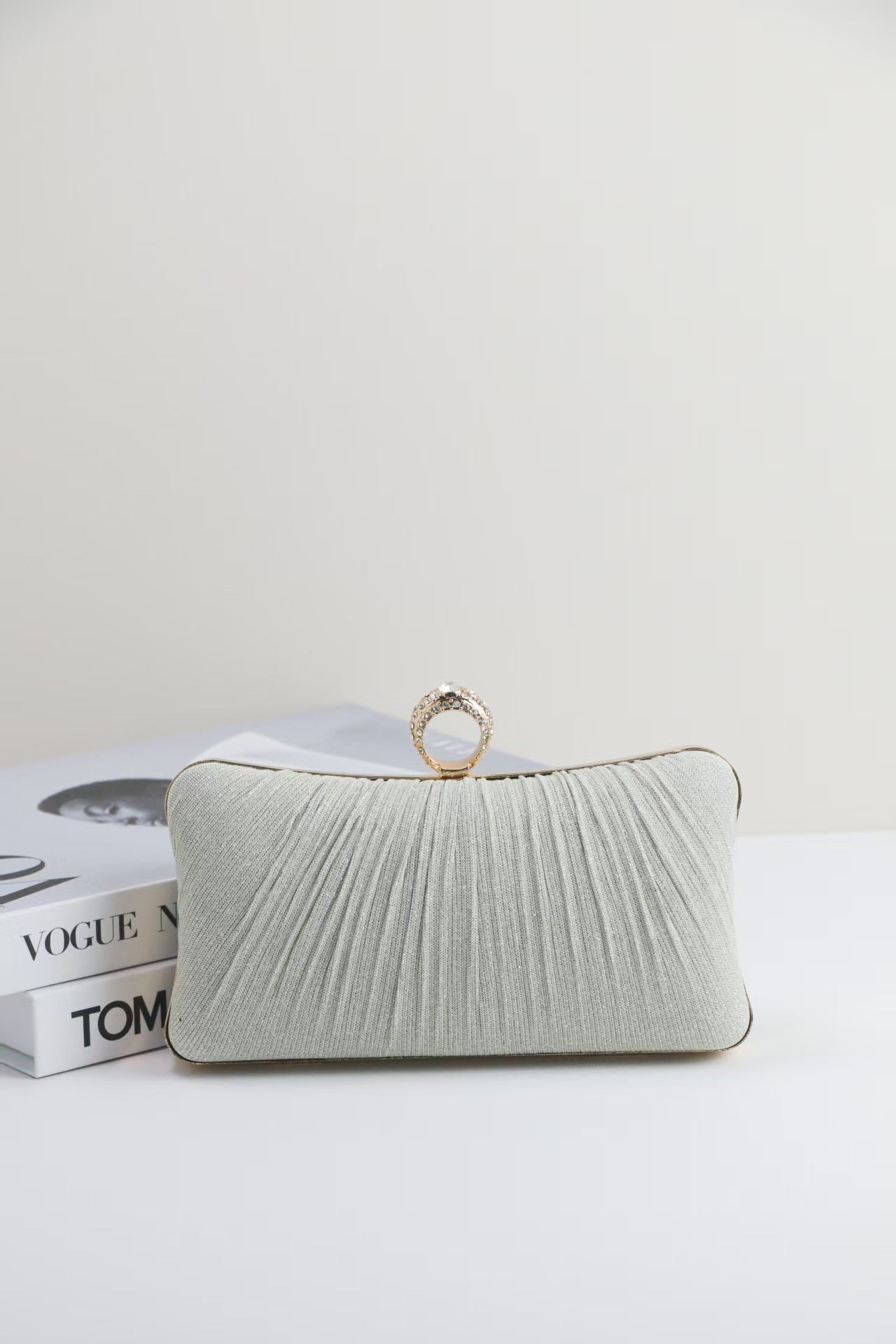 Elegant Pleated Glitter Evening Clutch – Ring Handle Formal Party Bag for Women (Multiple Colors)