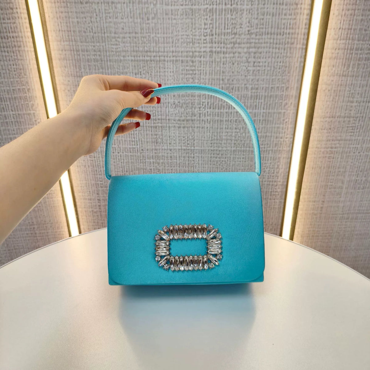Solid Color Flap Evening Bag for Women – Chain Strap Formal Wedding and Banquet Clutch