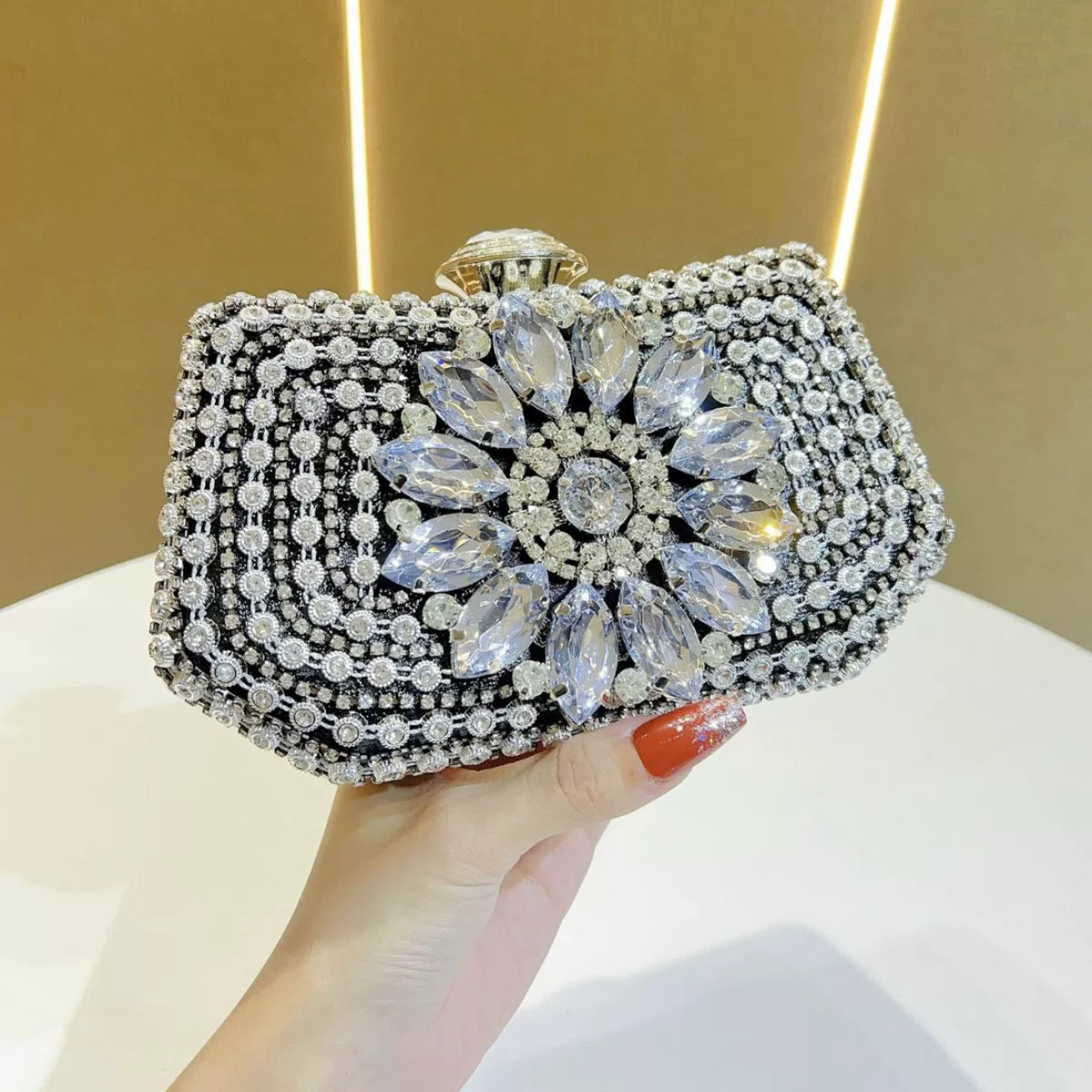 Diamond-Encrusted Handbag – Full-Diamond Fashion Dress Bag for Banquet and Dinner Events