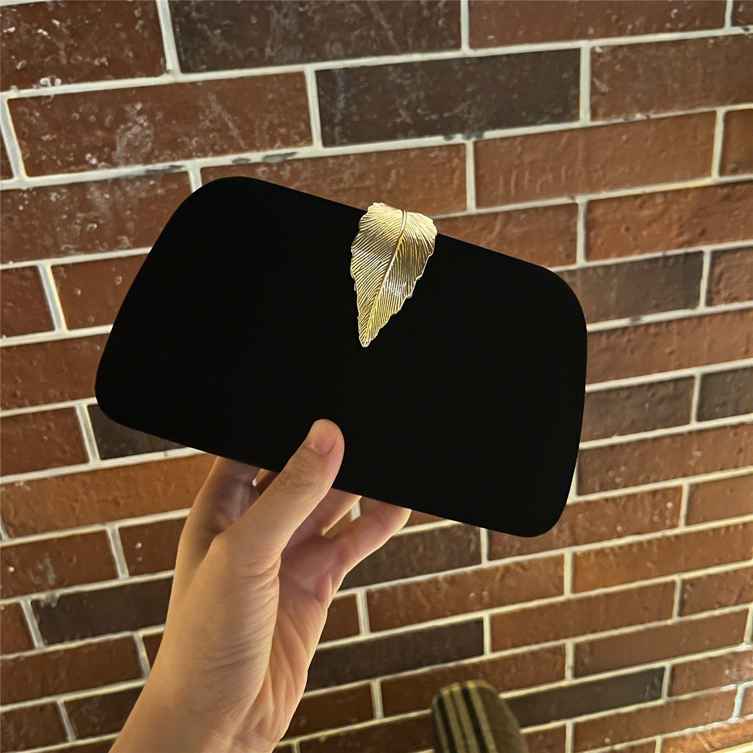Elegant Evening Clutch Bag for Dinner Party and Banquet, Perfect for Cheongsam and Evening Dresses