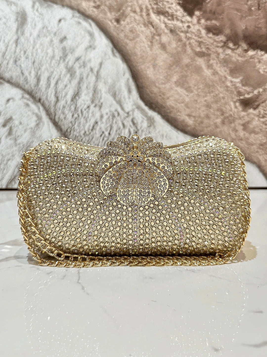Diamond-Encrusted Evening Clutch with Crossbody Strap for Banquet and Formal Events