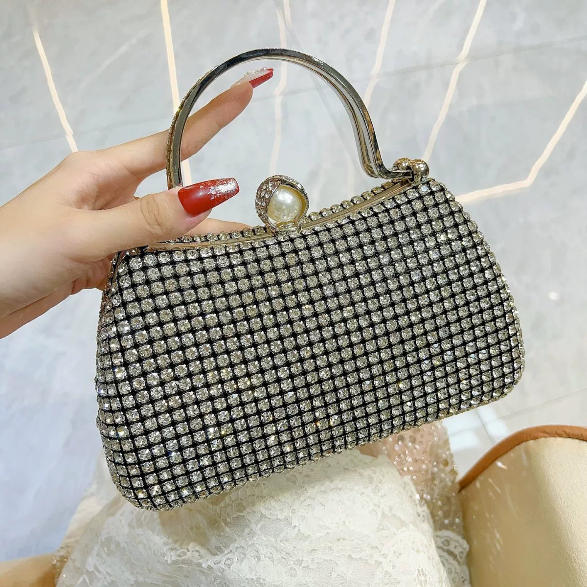 Diamond-Encrusted Small Square Evening Bag – Rhinestone Bridal Handbag with Chain for Women