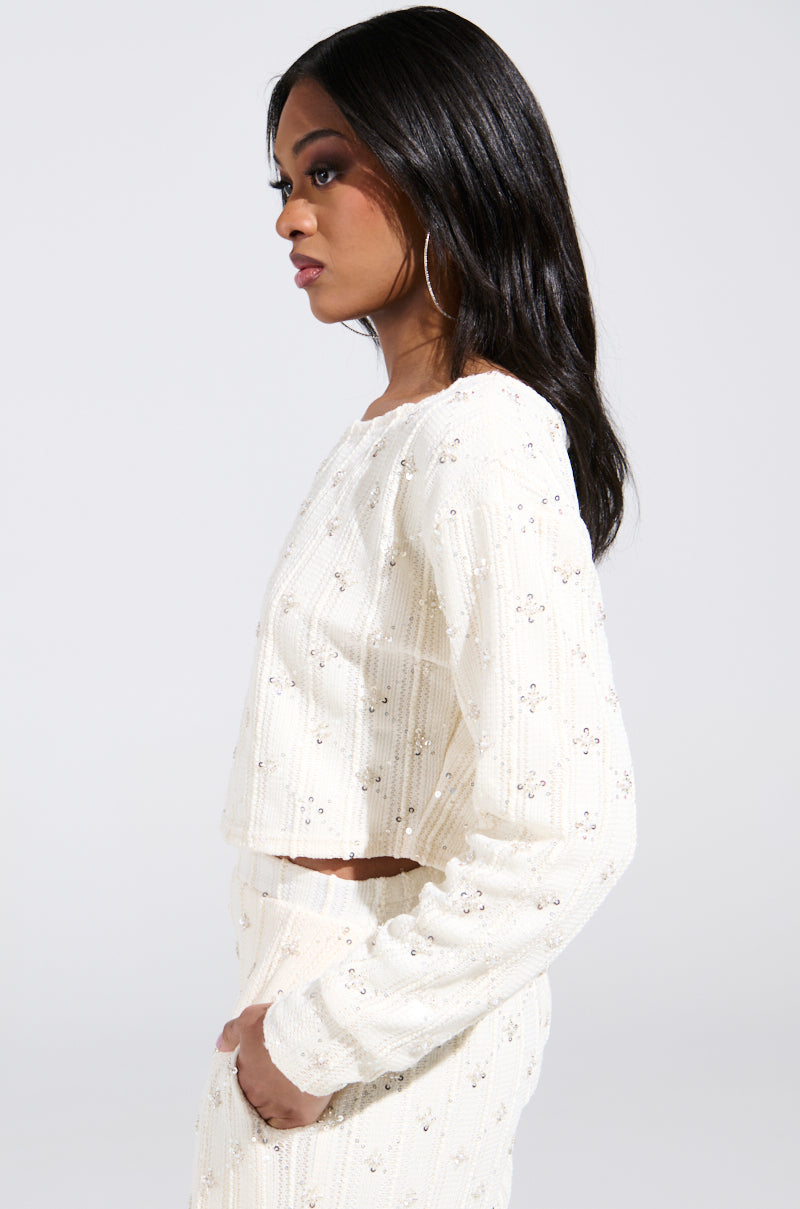 SHINE BRIGHT PEARL BOAT NECK SWEATER