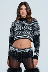WILLOW CROP SWEATER