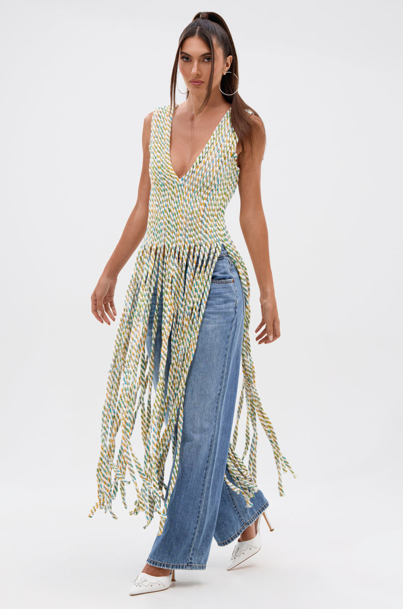 TIED DOWN V-NECK ROPE TOP