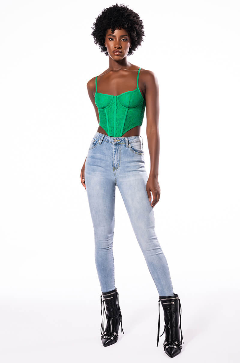 ALL OVER BACK LACE SKINNY JEANS