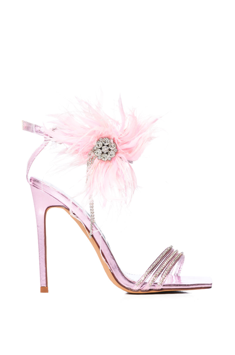 AZALEA WANG LICORICE FEATHER FLOWER EMBELLISHED SANDAL IN PINK