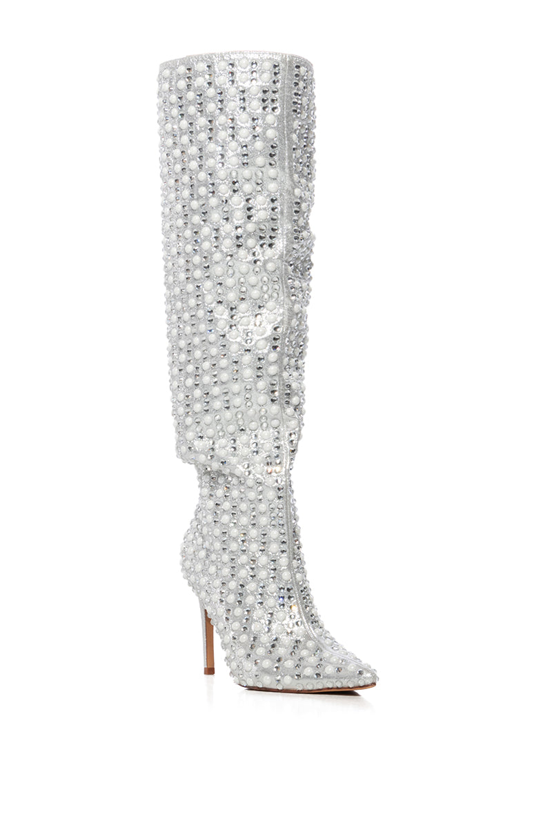 AZALEA WANG LYNLEE SILVER PEARL EMBELLISHED BOOT