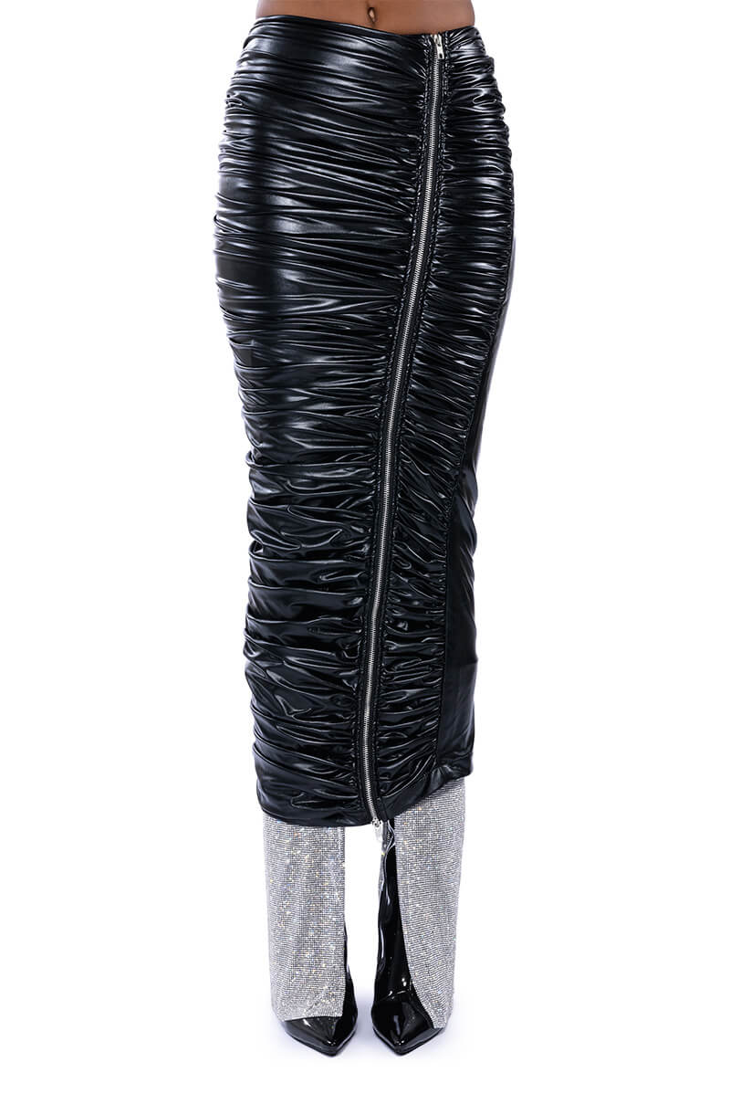 GIULIA FAUX LEATHER SKIRT WITH ZIPPER