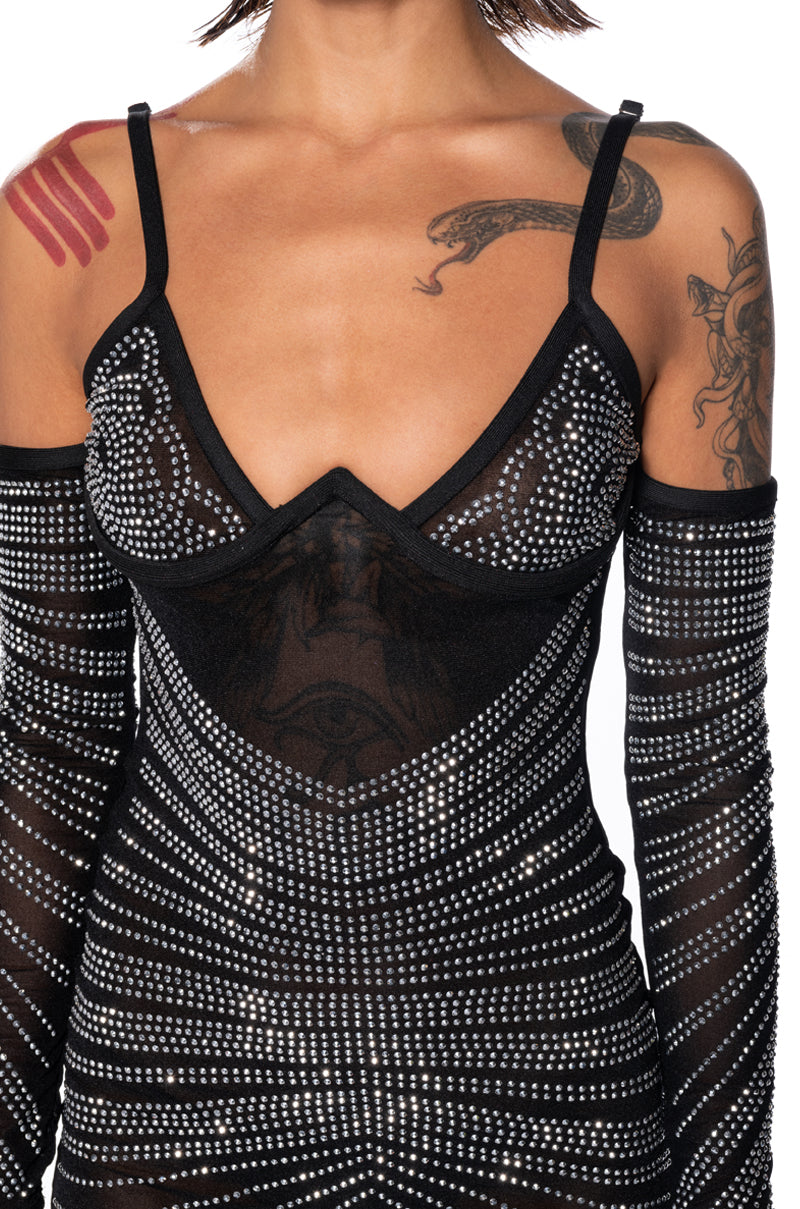 I BRING THE PARTY MESH MAXI DRESS
