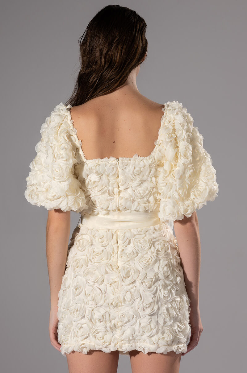 IN FULL BLOOM TEXTURED MINI DRESS