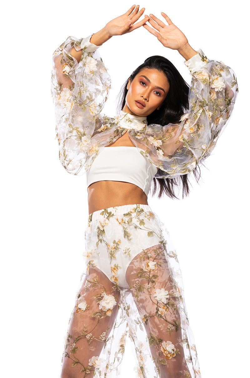 LENNON VOLUME SLEEVE FLORAL BLOUSE