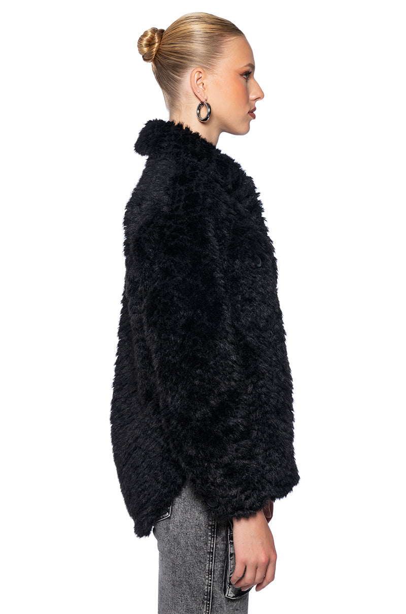LONE WOLF FAUX FUR SHACKET
