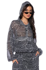 NEVER ENDING HILLS LIGHT PULLOVER