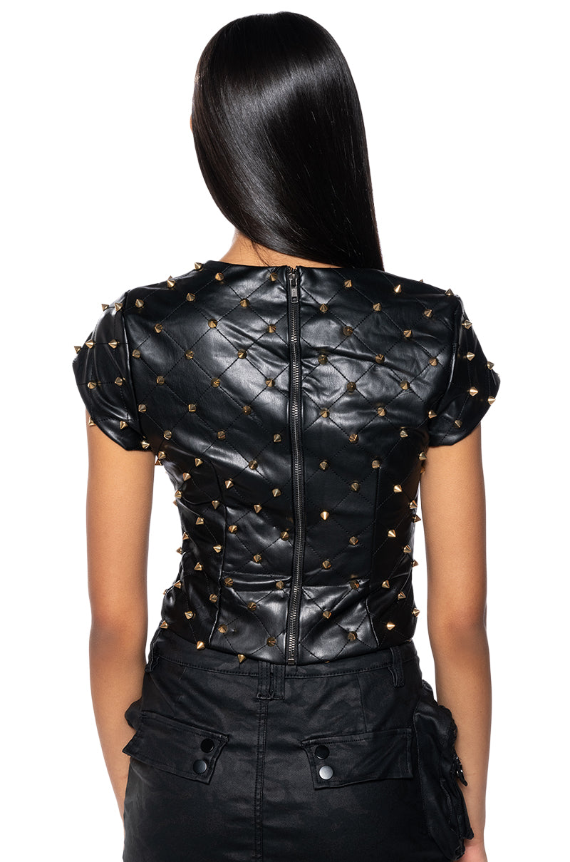 NICO FAUX LEATHER SPIKE DETAILED SHORT SLEEVE TOP