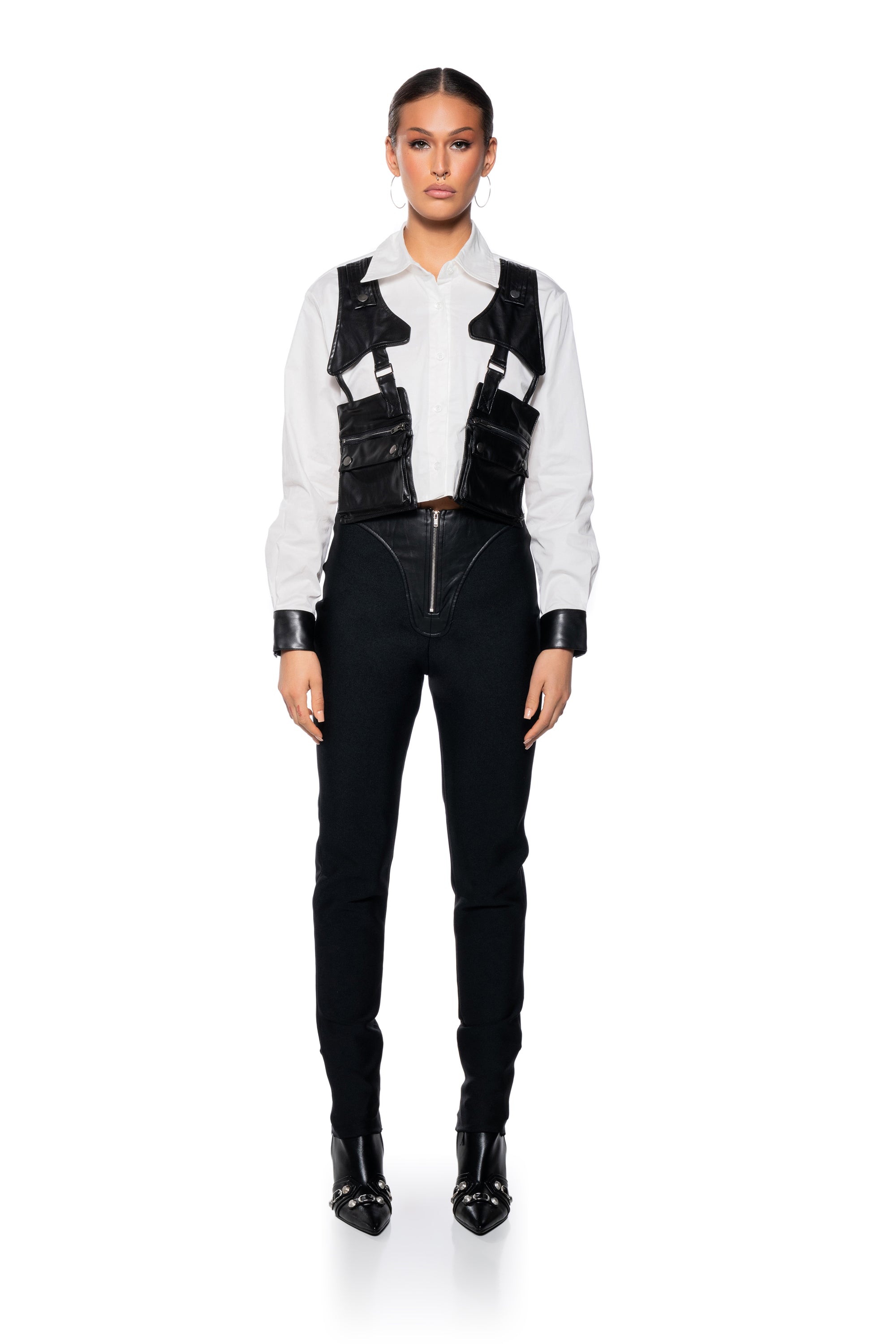 ON DUTY FAUX LEATHER POCKET DETAIL POPLIN SHIRT
