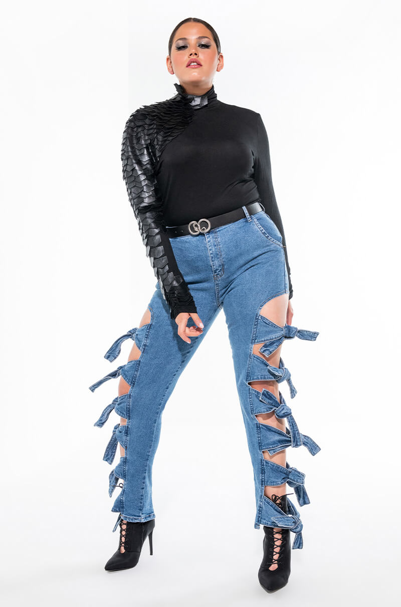 PLUS NASTASIA SCALE TOP