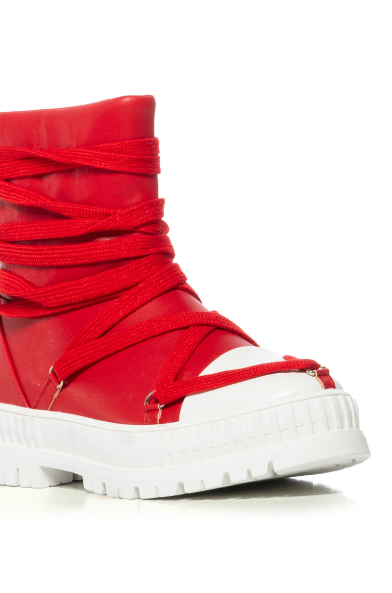 RICHIE RED LACE TIED SNEAKER