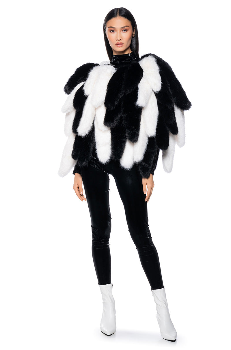 RUN THIS TOWN FAUX FUR FOX TAIL CAPE