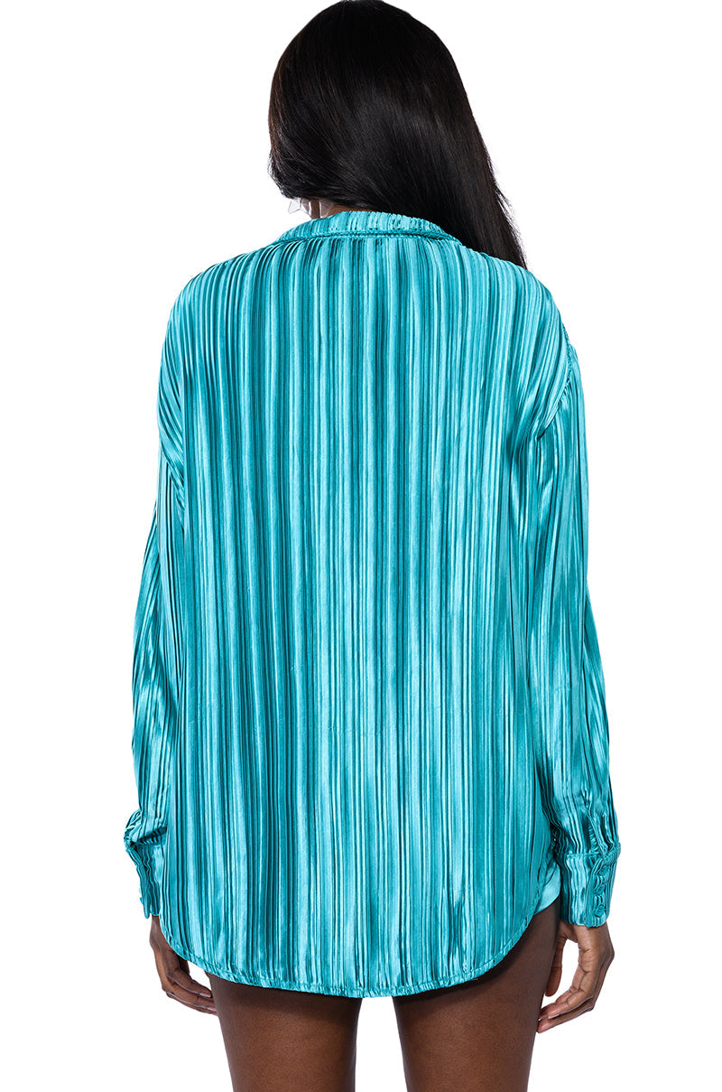 TOO CHIC SATIN BUTTON DOWN