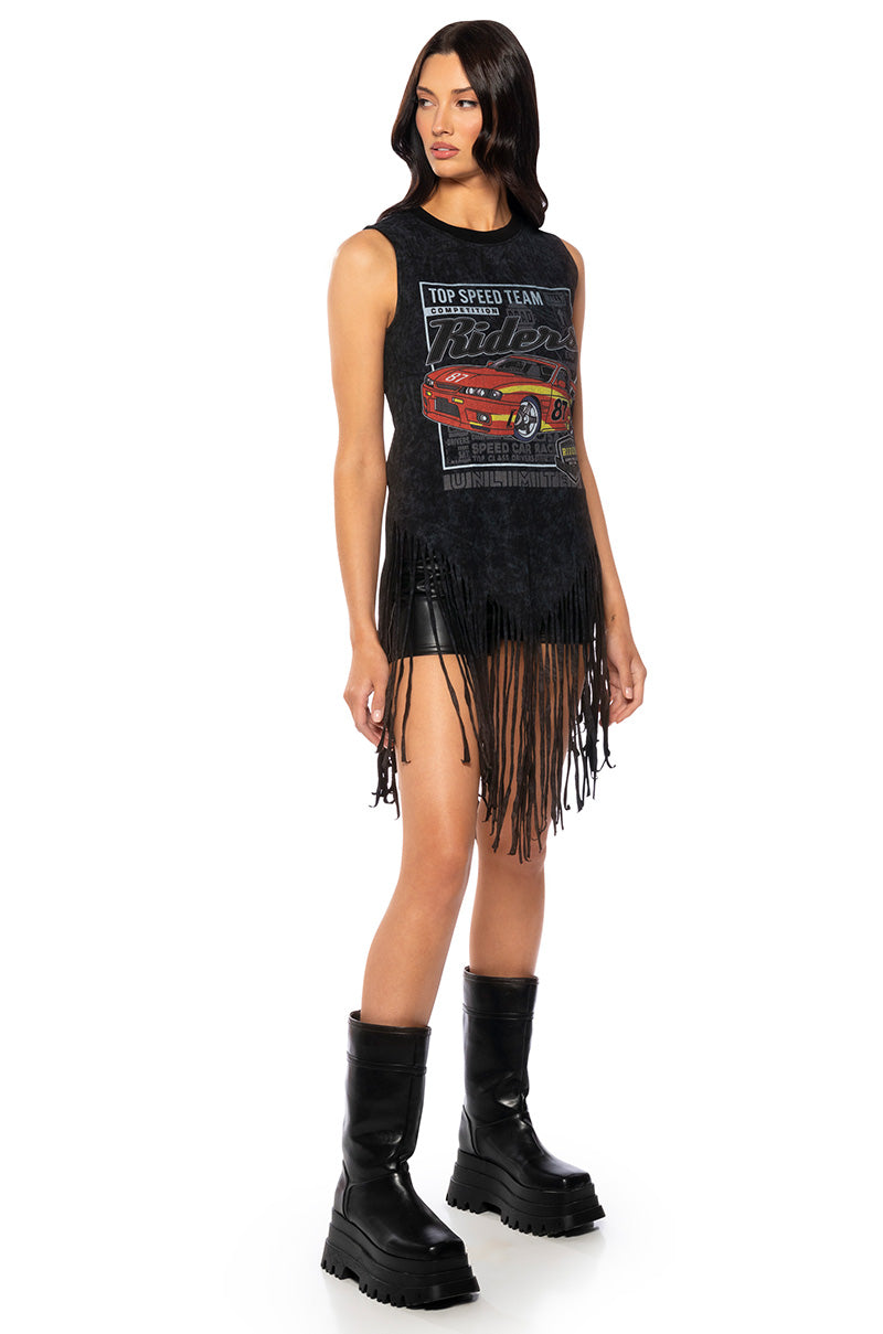 TOP SPEED SLEEVELESS FRINGE GRAPHIC TEE