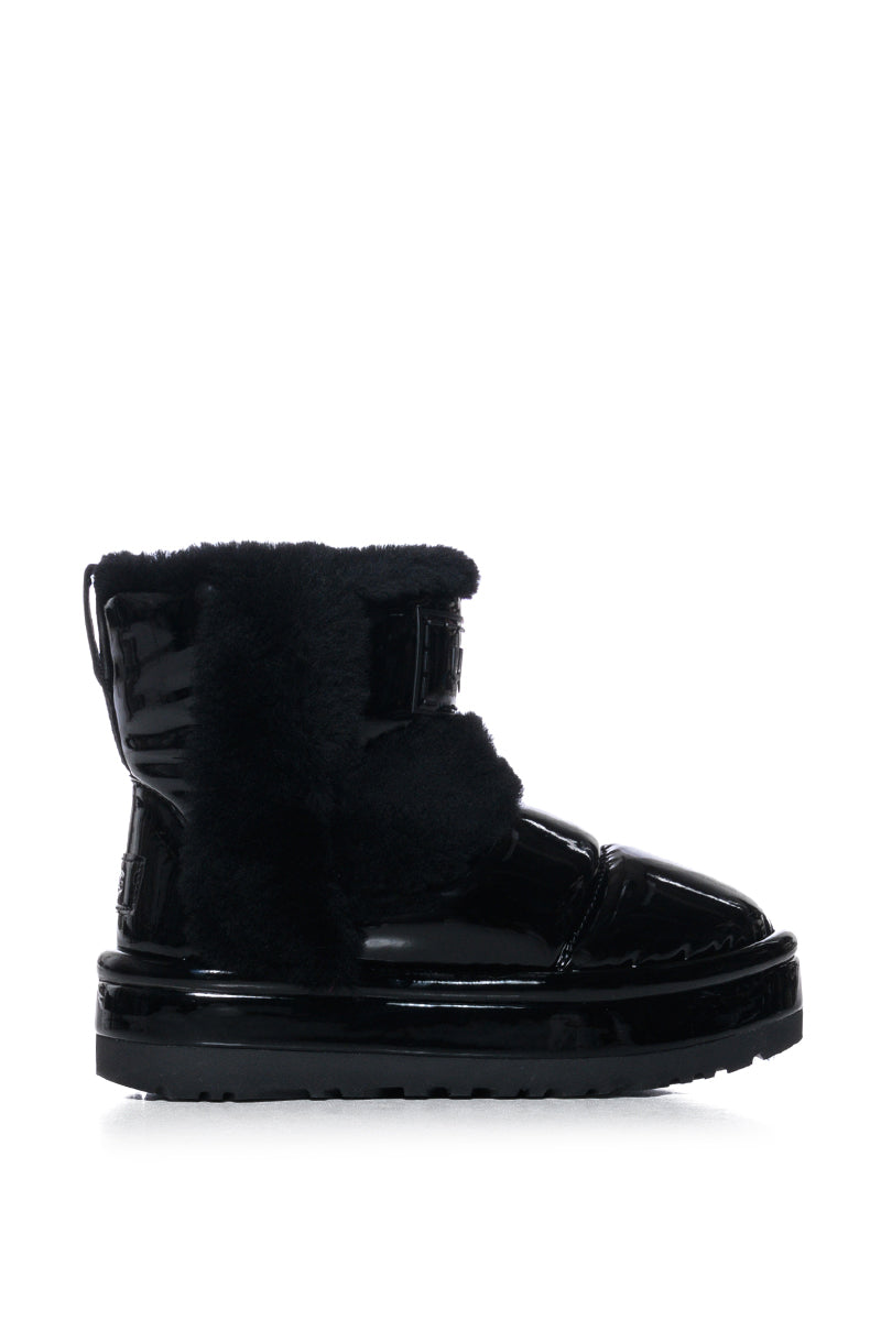 UGG CLASSIC CLOUDPEAK SHINE BOOTIE IN BLACK
